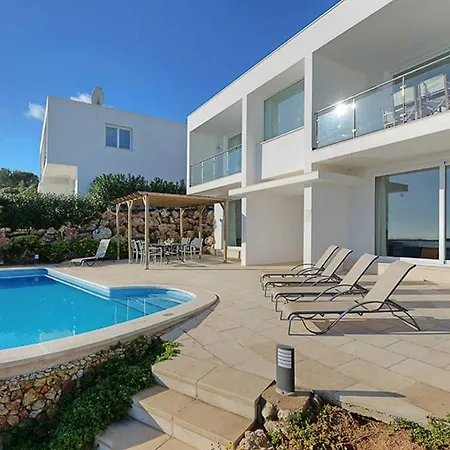 Villa Tin Dos